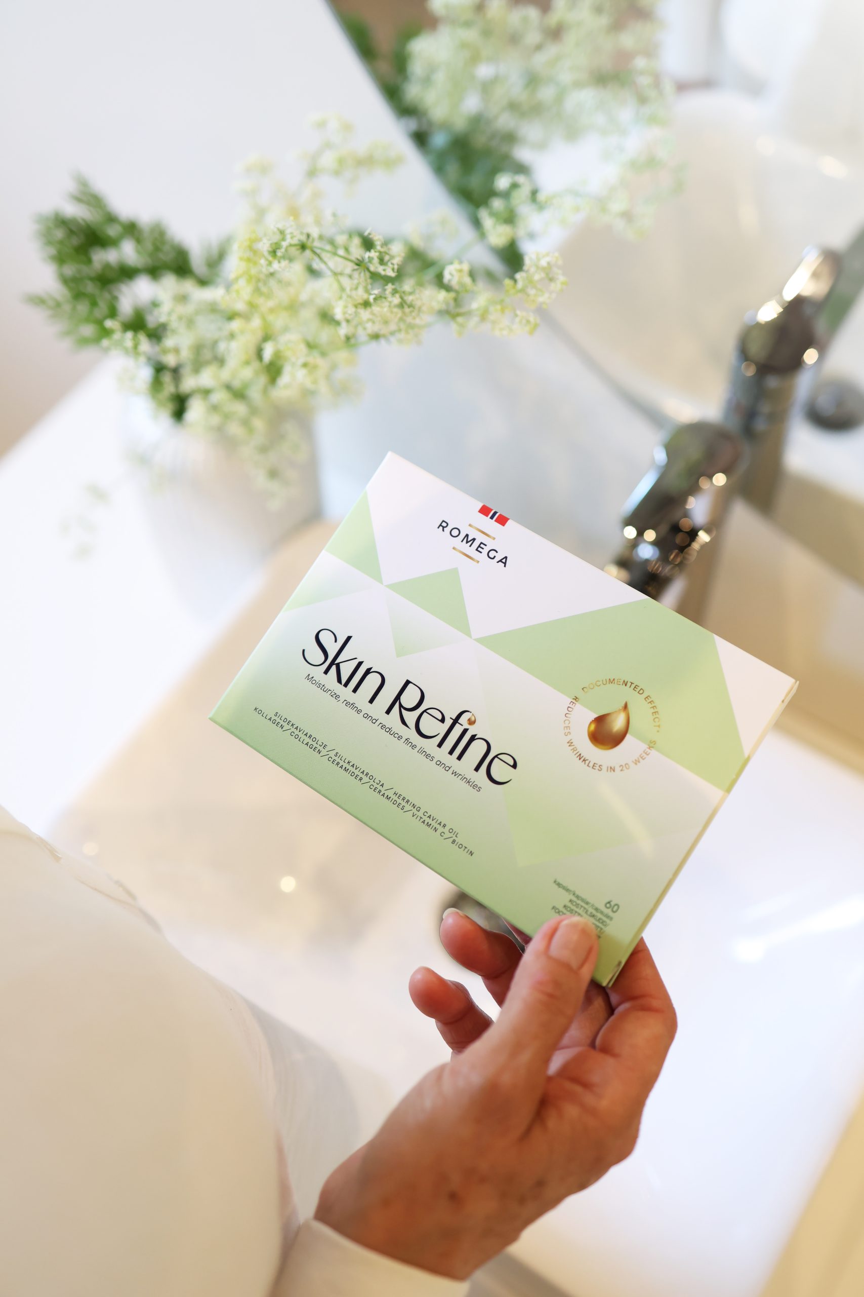 Romega® Skin Refine 8